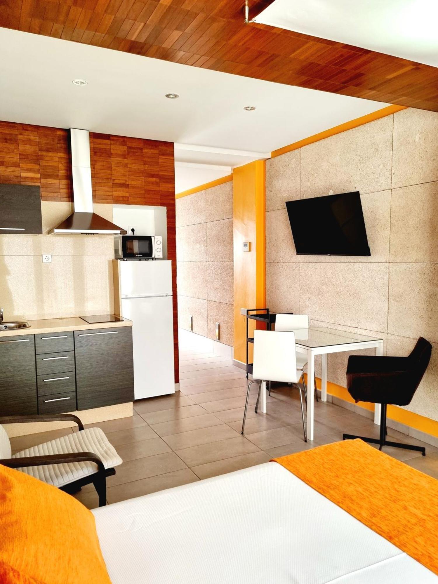 Apartamentos El Arrecife Conil De La Frontera Exterior foto